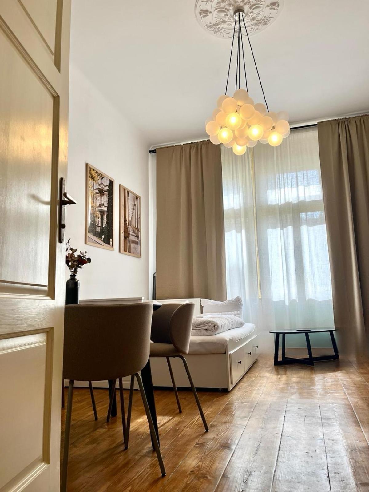 Apartma Aida 1908 Κάρλοβι Βάρι Εξωτερικό φωτογραφία